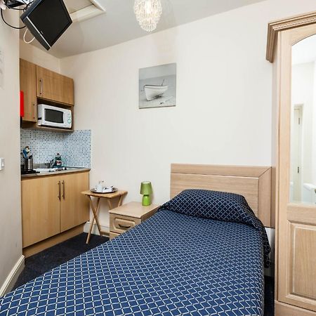 Luton Hotel Residence מראה חיצוני תמונה