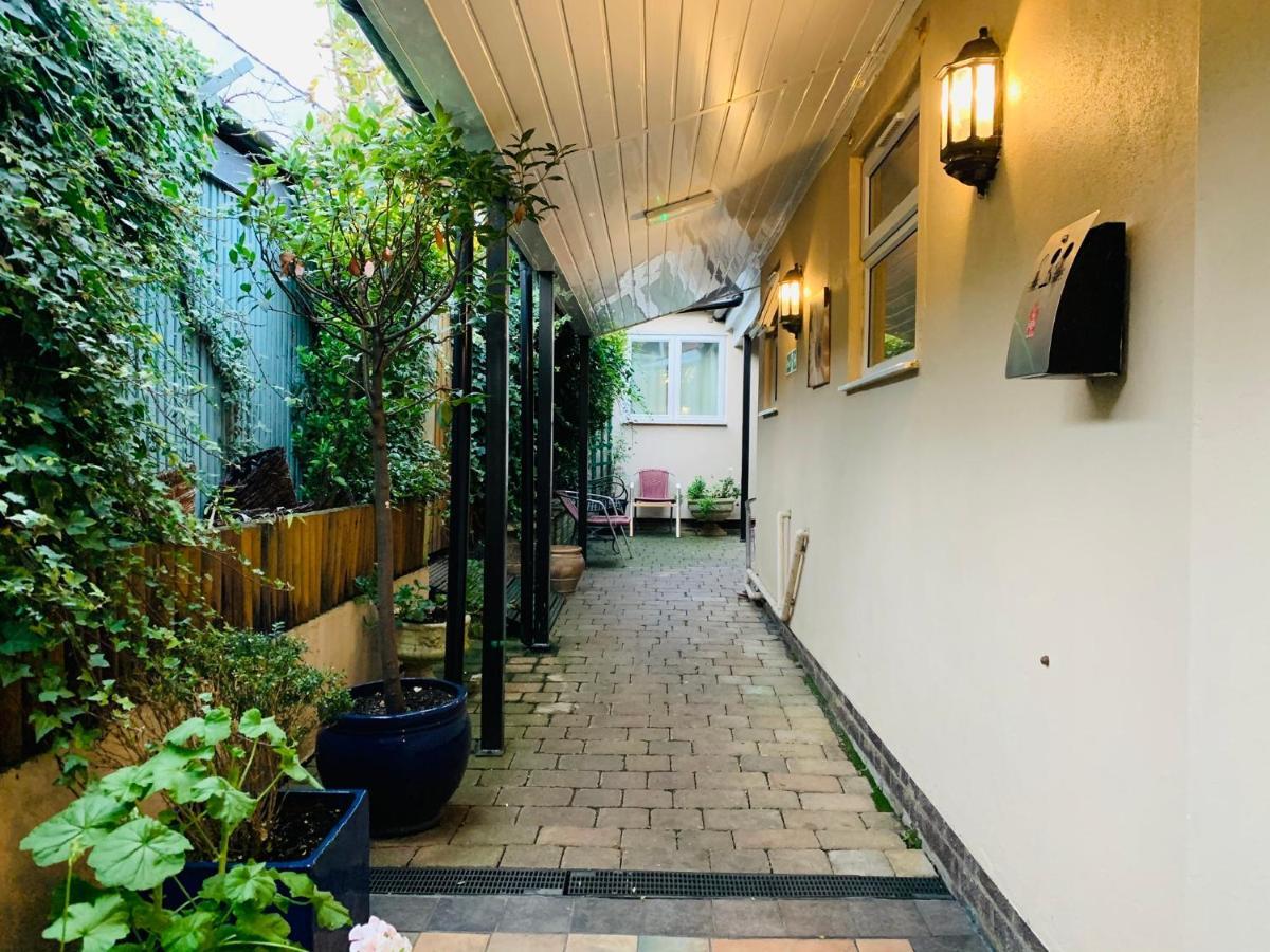 Luton Hotel Residence מראה חיצוני תמונה
